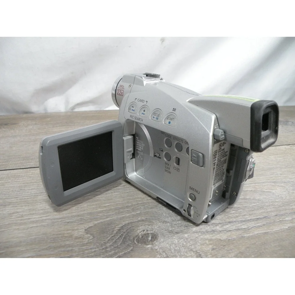 Canon ZR70 MC MiniDV Digital Video Camcorder Silver Black For parts